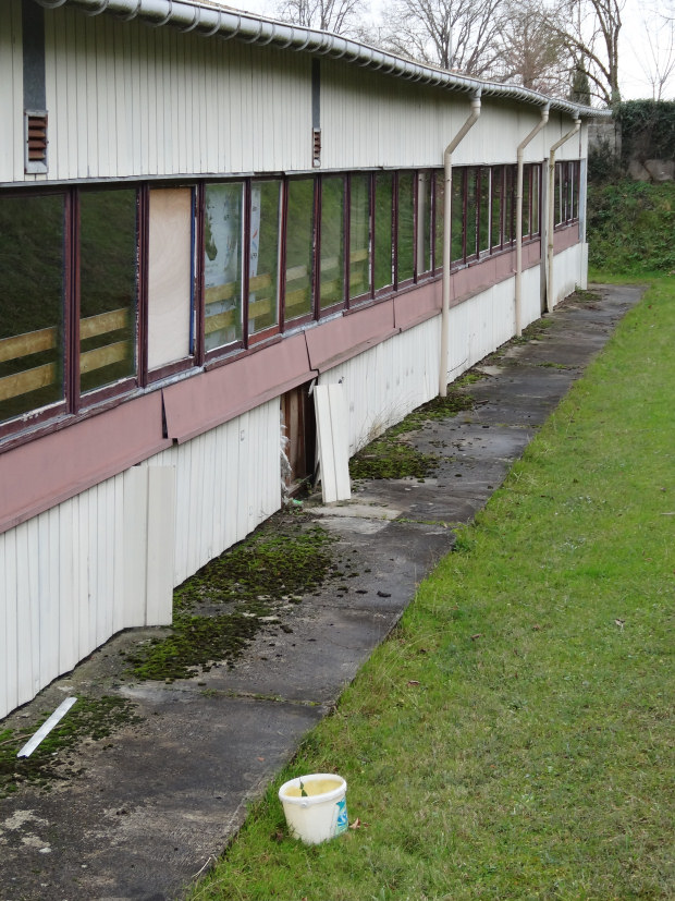 Dojo  à l'abandon