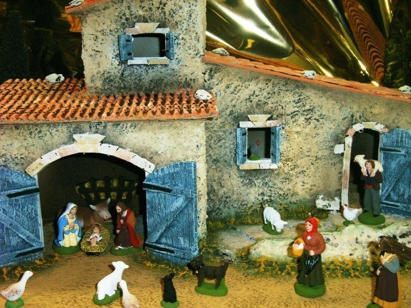 Crèche Carbonel